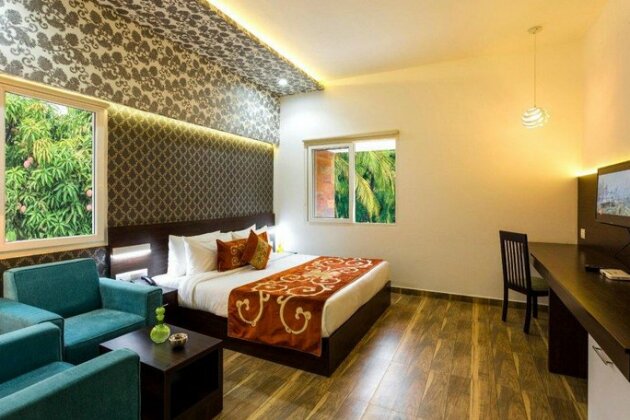 Summit Hampton Hotel - Photo4