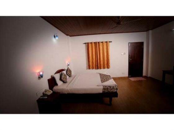 Vista Rooms at Thekaddy Lake - Photo5