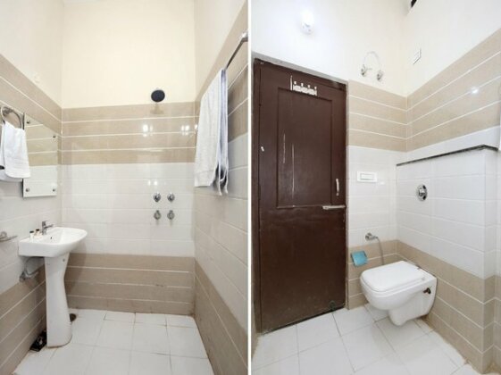 OYO 10070 Hotel Satkar Regency - Photo4