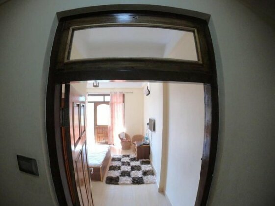 Pradhan Hotel - Photo3