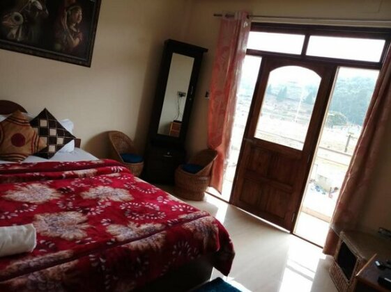 Pradhan Hotel - Photo4