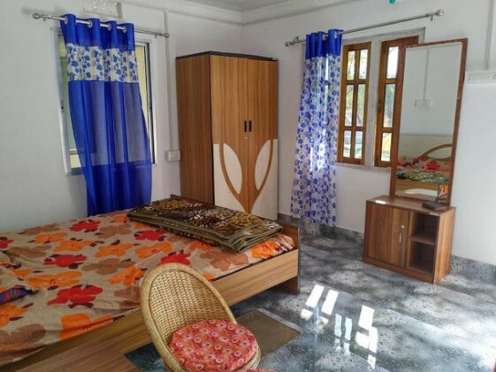 Yellow Stone River Side Home Stay - Photo4