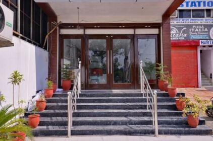 Hotel Alpine Kurukshetra