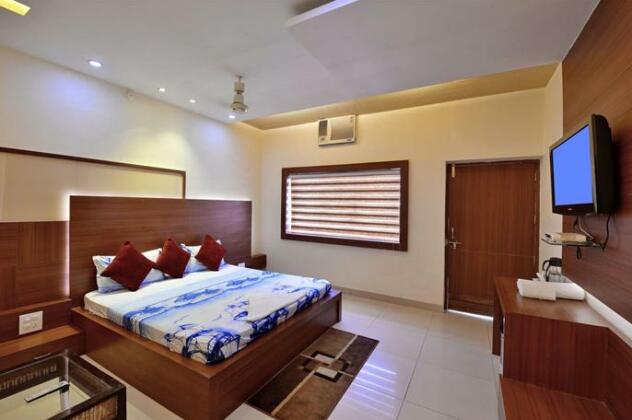 Hotel Saffron Kurukshetra - Photo2