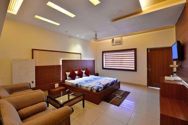 Hotel Saffron Kurukshetra - Photo3