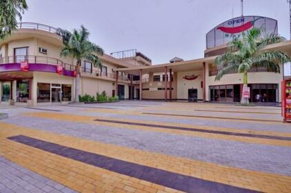 Mirchi Hotel & Restaurant