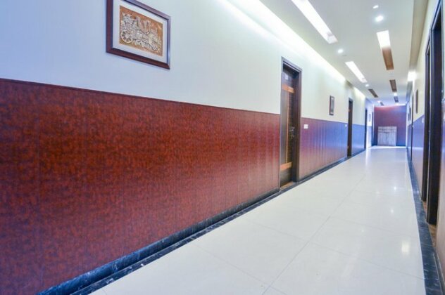 OYO 69248 Hotel Orbit - Photo4