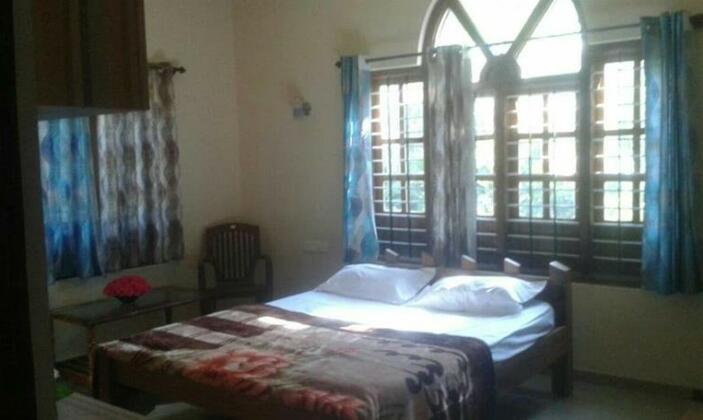 Blossom Breeze Home Stay - Photo4