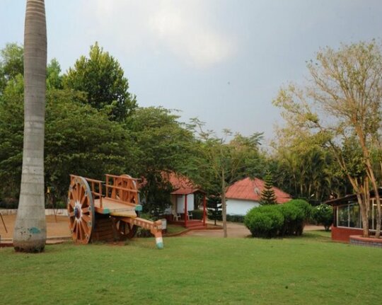 Veerabhoomi Resorts - Photo3