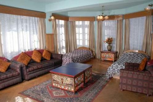 Fortuna Lachung & Lachen - Photo4