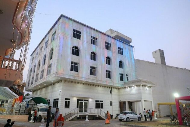 Hotel Sundram Palace