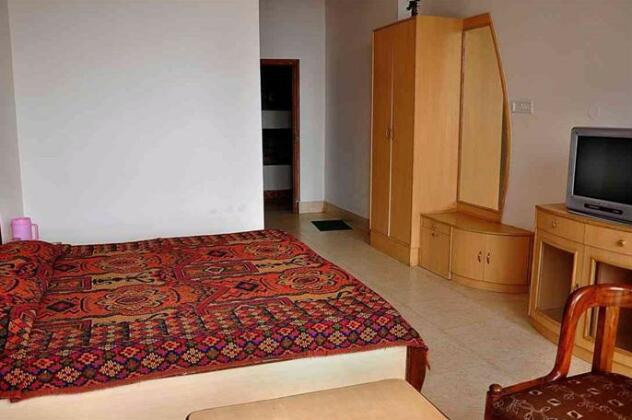 Blue Pine Resort - Photo3
