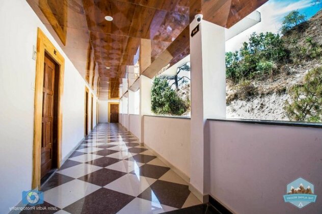 The Alpine Resort - Photo4