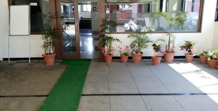 Hotel Parth Executive - Photo2