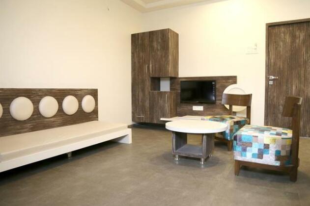Hotel Vrinda - Photo4