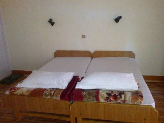 Ashoka Guest House - Photo4