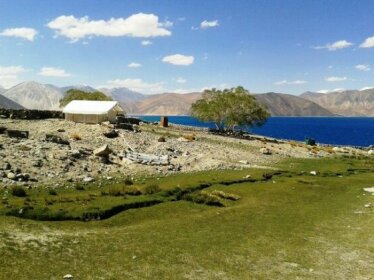 Camp Redstart