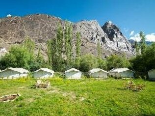 Desert Oasis Camp - Photo2