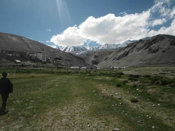 Golden Mark Camp - Photo3