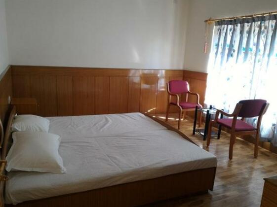 Heschuk Guest House - Photo3
