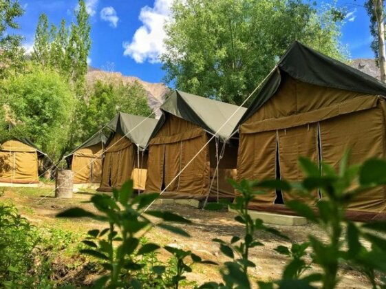 Himalayan Bunker - Nubra - Photo2