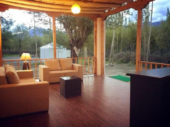 Himalayan Luxury Bivouacs - Photo2