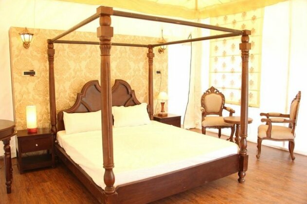 Himalayan Luxury Bivouacs - Photo4