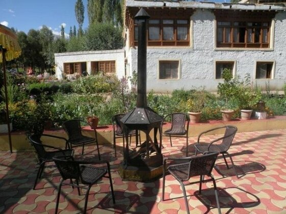 Hotel Chube - Photo4