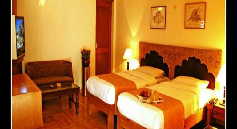 Hotel Dragon - Photo3