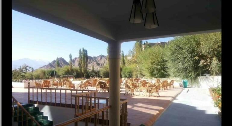 Hotel Glacier View - Photo4