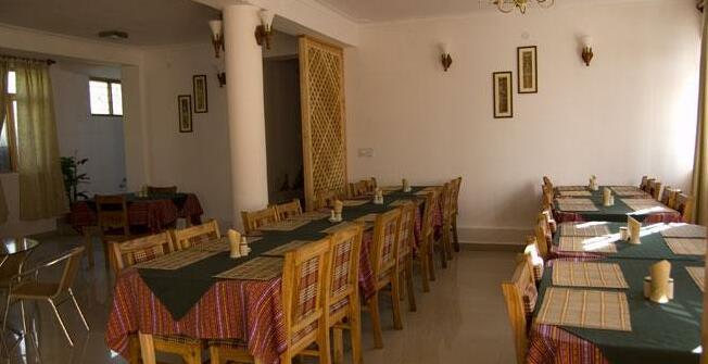 Hotel Kanishka Leh - Photo4