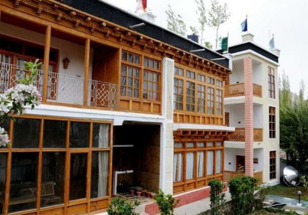 Hotel Ladakh Greens