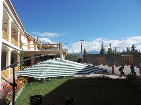Hotel Ladakh Inn - Photo5