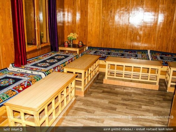 Hotel Real Siachen - Photo2