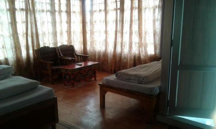 New Moon Guest House - Photo5
