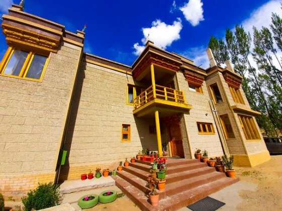 Rabsal House