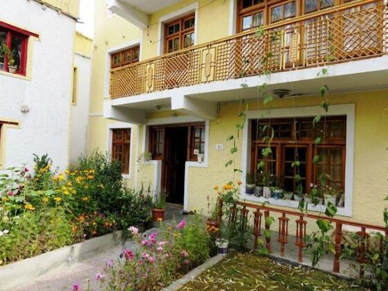 Rahela Guest House & Home Stay - Photo5