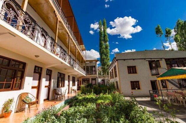 Rainbow Guest House Leh - Photo2
