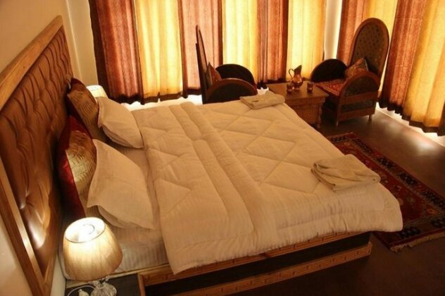 The Grand Chubi - Photo3