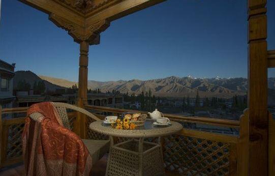The Grand Dragon Ladakh - Photo2
