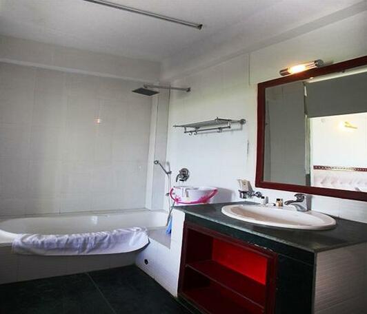 The Hotel Himalaya Leh - Photo3