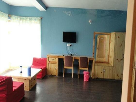 The Leh-Chen Hotel - Photo2