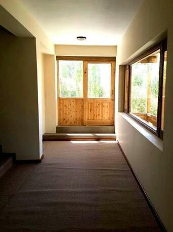 The Saraha - Photo3