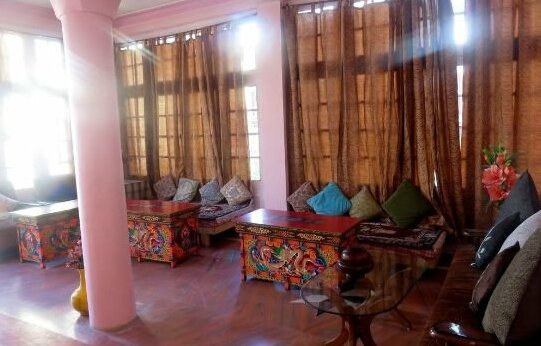 TIH Hotel Maryul - Photo4