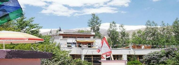 TIH Kanika Himalayan View