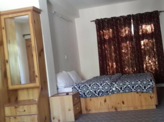 Zagoo Deluxe Guest House - Photo5