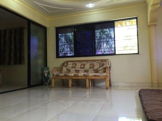 2 Bhk Bungalow With Pool - Photo2