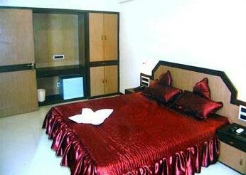 Hill View International - Photo2