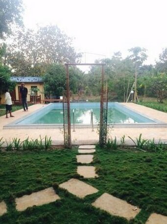 Hillcrest - Photo2