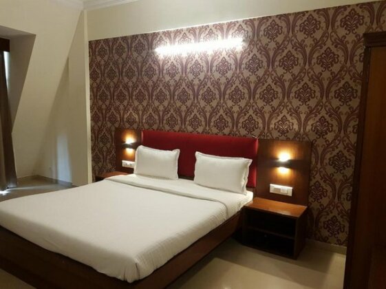 Hotel Rainbow Retreat - Photo4